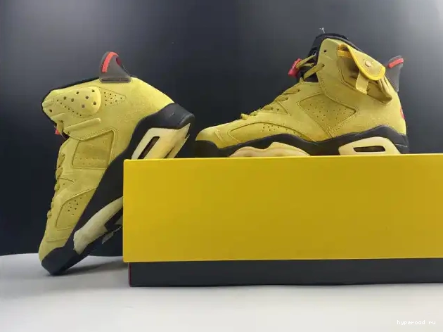 TRAVIS 6 SCOTT JORDAN YELLOW AIR CN1084-300 X 0415